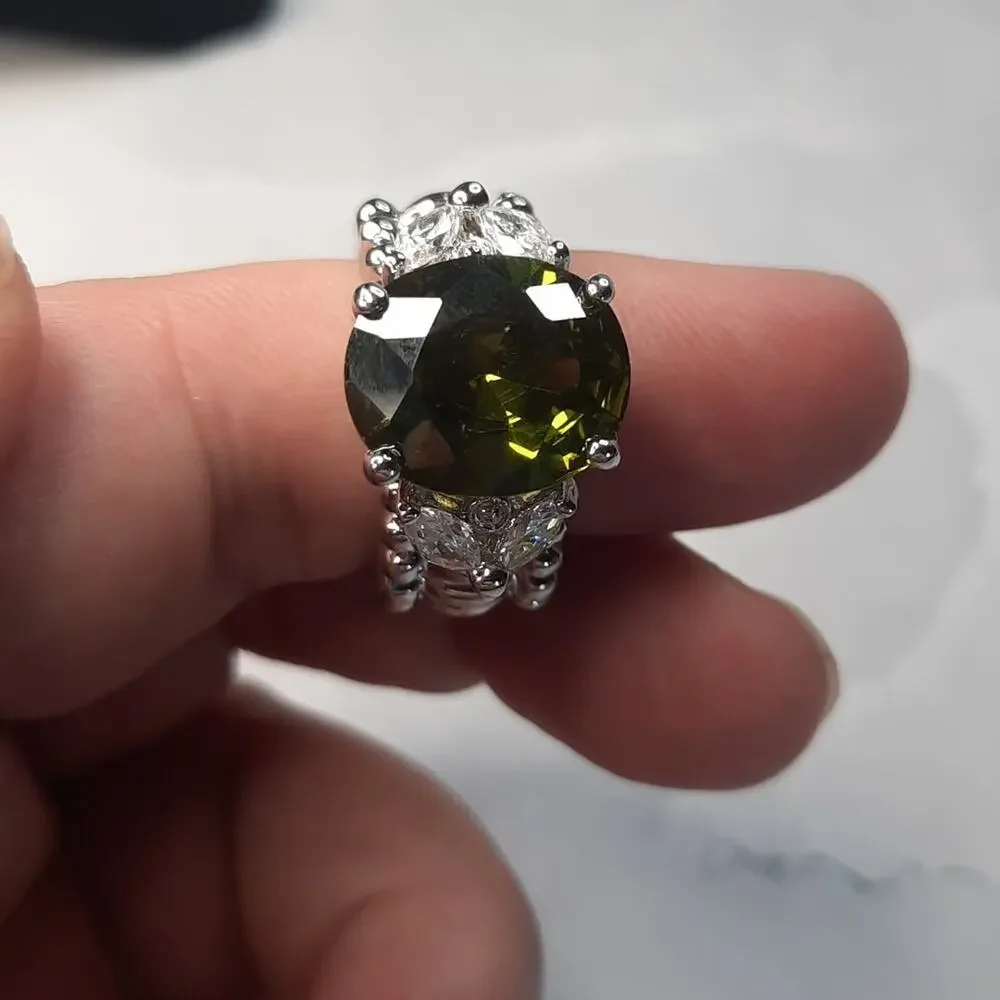 Silver & Green Stretch Ring